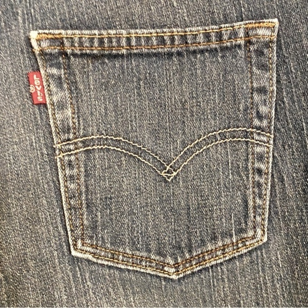 Levi Strauss 511 Slim Style Medium Wash Jeans - Picture 8 of 9